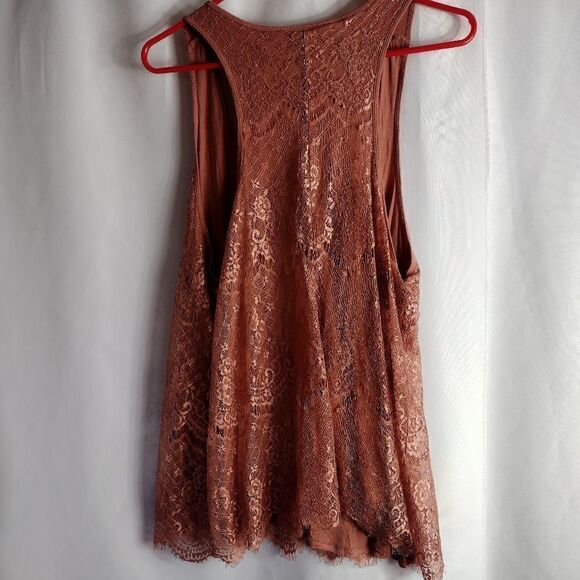 Maurices lace tank top - Picture 2 of 6